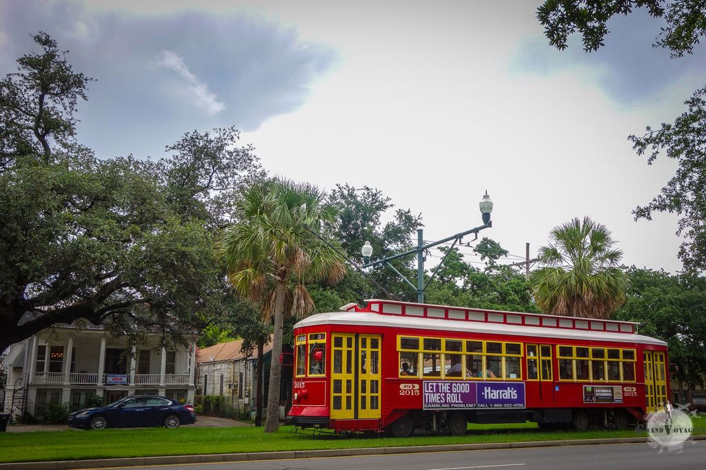 Les streetcars sont tout en bois. Très sympa. Les streetcars sont tout en bois. Très sympa.