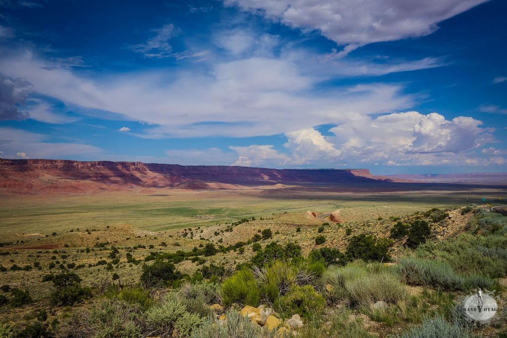 La vue depuis le camping car aux abords du Grand Canyon. Non, on ne s'en lasse pas. La vue depuis le camping car aux abords du Grand Canyon. Non, on ne s'en lasse pas.