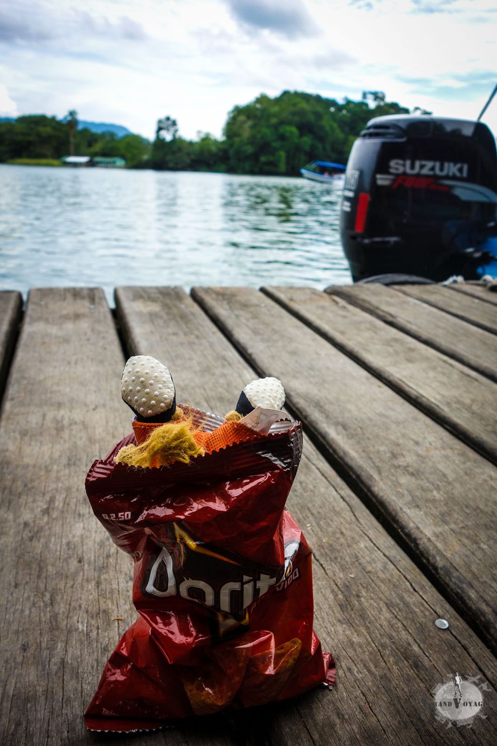 TC sors de là ! Veux-tu arrêter de faire l'idiot oui !!