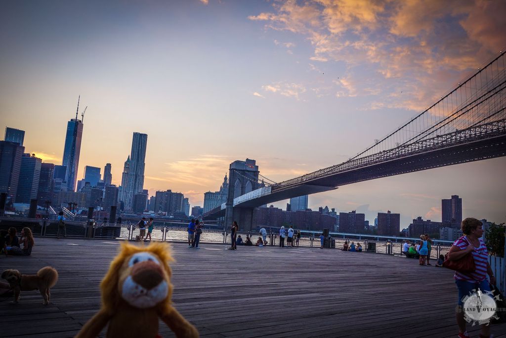 Image for New York : Brooklyn, pizza au Grilmaldi's et coucher de soleil