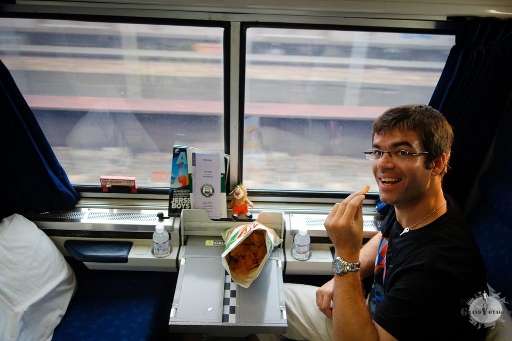 On se met à son aise et on mange sainement des doritos On se met à son aise et on mange sainement des doritos