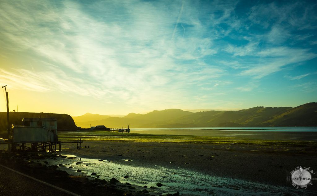 Le bras de mer à marée basse.