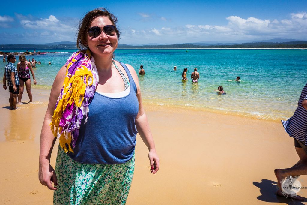 J. est tout de suite dans son élément. J. est tout de suite dans son élément.