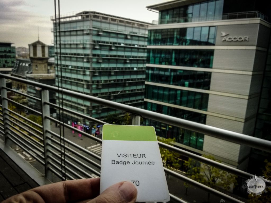 En visite à son ancien travail En visite à son ancien travail