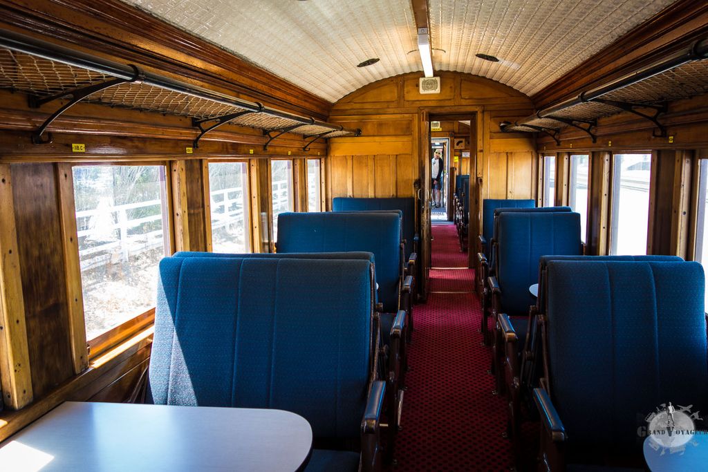 Les wagons en finition bois ont un certain charme. Les wagons en finition bois ont un certain charme.