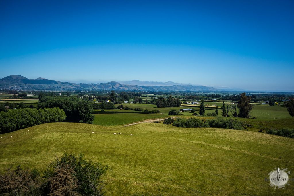 Peu après le départ, on se retrouve rapidement à la campagne. Avec les moutons, évidemment. Peu après le départ, on se retrouve rapidement à la campagne. Avec les moutons, évidemment.