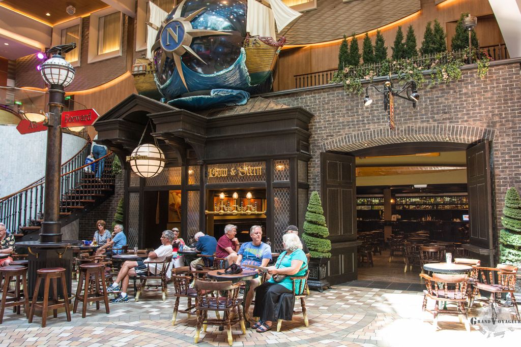 Envie d'une pinte bien fraîche ? Le Bow and Stern Pub est là.