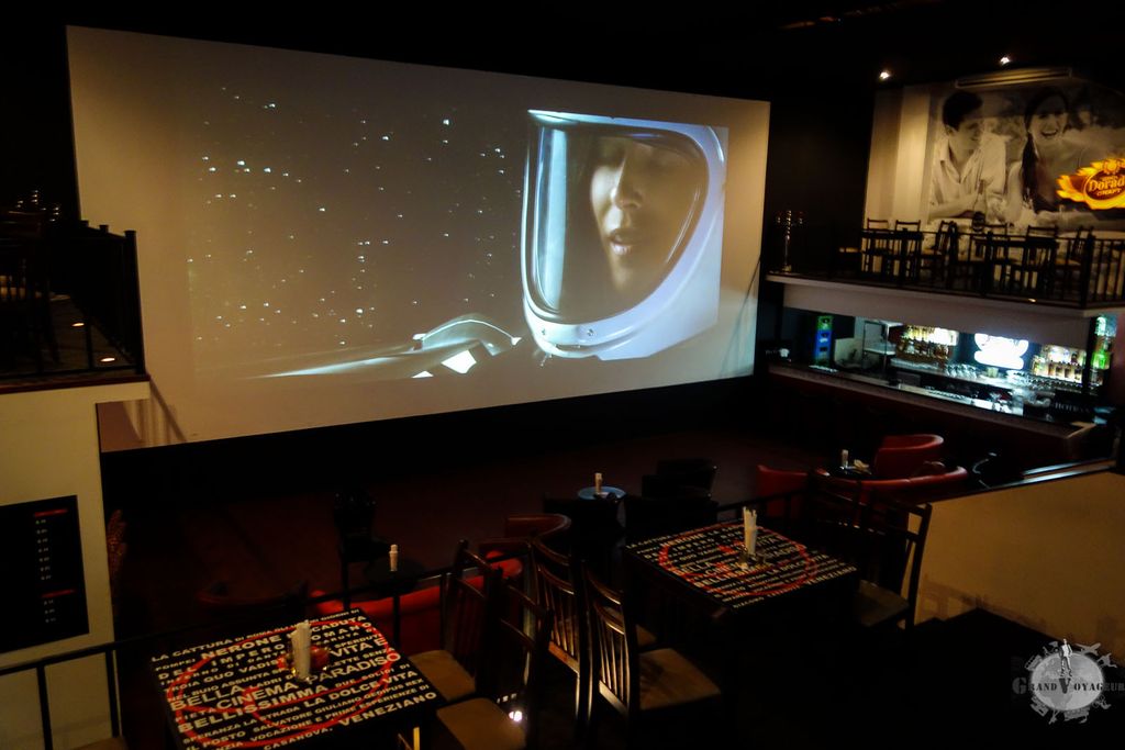 Café Ciné version Segafredo. Je ne connaissais pas le concept mais je suis preneur ! Café Ciné version Segafredo. Je ne connaissais pas le concept mais je suis preneur !