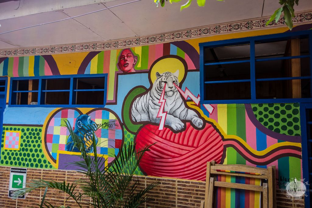 ... très, très funky ... ... très, très funky ...