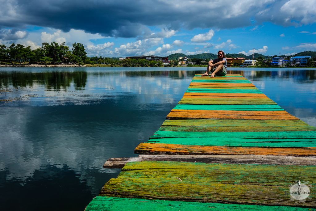 En Amérique centrale, on aime les couleurs. On peint même les jetées en bois de toutes les couleurs. En Amérique centrale, on aime les couleurs. On peint même les jetées en bois de toutes les couleurs.