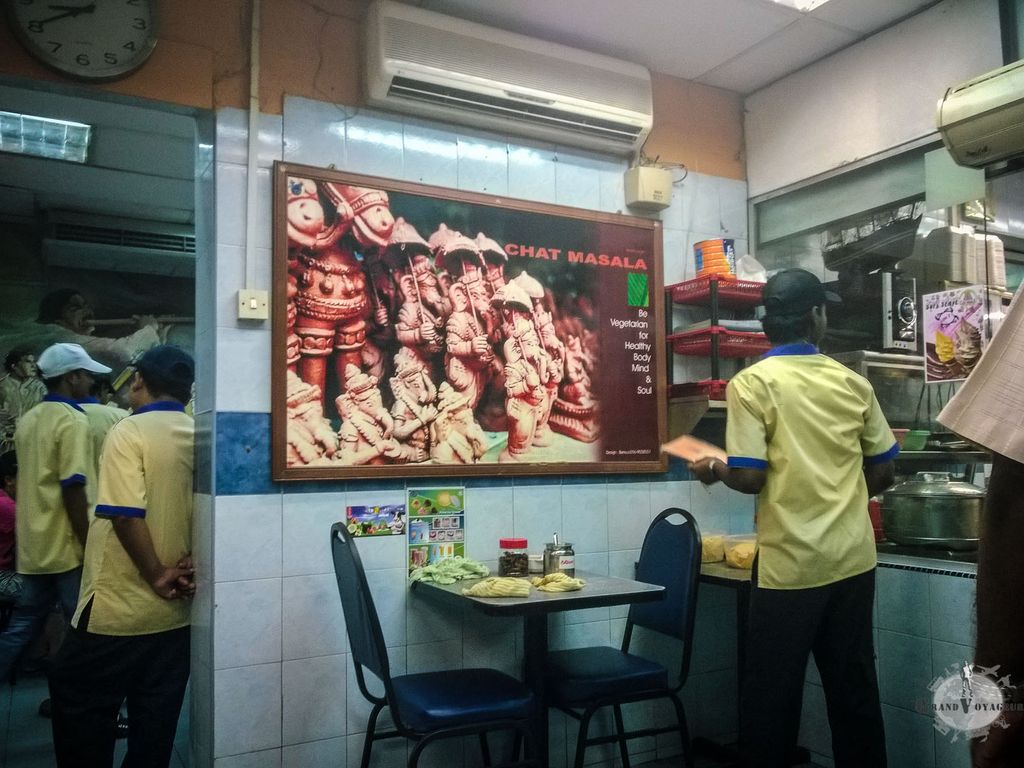 Ce soir là, on mange indien au Chat Massala, super resto trouvé par hasard sur Foursquare. Ce soir là, on mange indien au Chat Massala, super resto trouvé par hasard sur Foursquare.