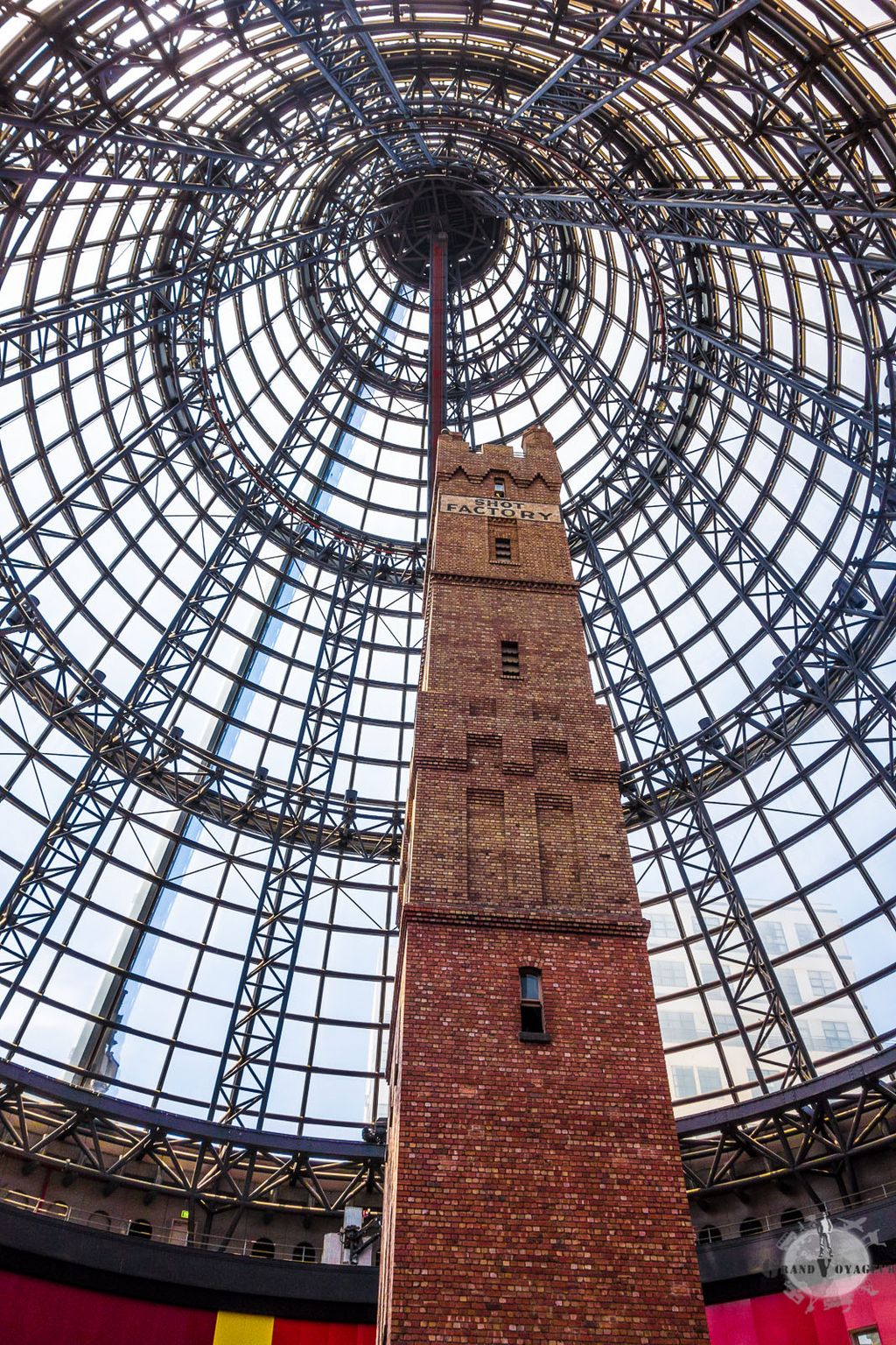 Au Melbourne Central Shopping Central, cette tour et son imposant dôme de verre et d'acier sont à ne pas rater. Au Melbourne Central Shopping Central, cette tour et son imposant dôme de verre et d'acier sont à ne pas rater.