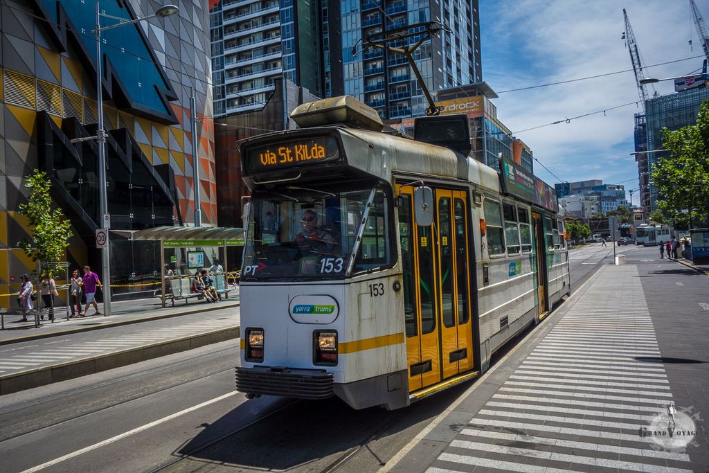 Tram pour Saint Kilda ? Yep, c'est pour nous ! Tram pour Saint Kilda ? Yep, c'est pour nous !