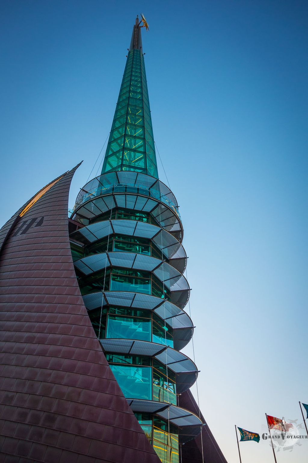 La Bell Tower, près du port. La Bell Tower, près du port.