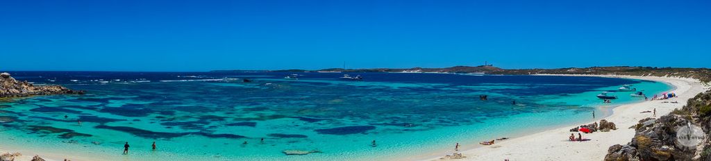 Arrivée à Salmon Bay. Ouh que c'est beau ! Arrivée à Salmon Bay. Ouh que c'est beau !