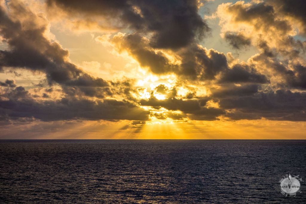 Pour voyager en cargo, il ne faut pas être allergique aux couchers de soleil ! Pour voyager en cargo, il ne faut pas être allergique aux couchers de soleil !