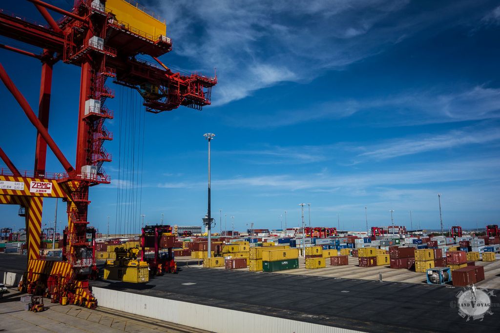 Ayé, je suis sur le sol australien. Ayé, je suis sur le sol australien.