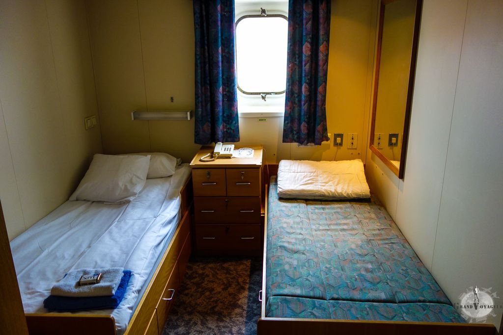 La chambre. Super, le lit est déjà fait :) La chambre. Super, le lit est déjà fait :)