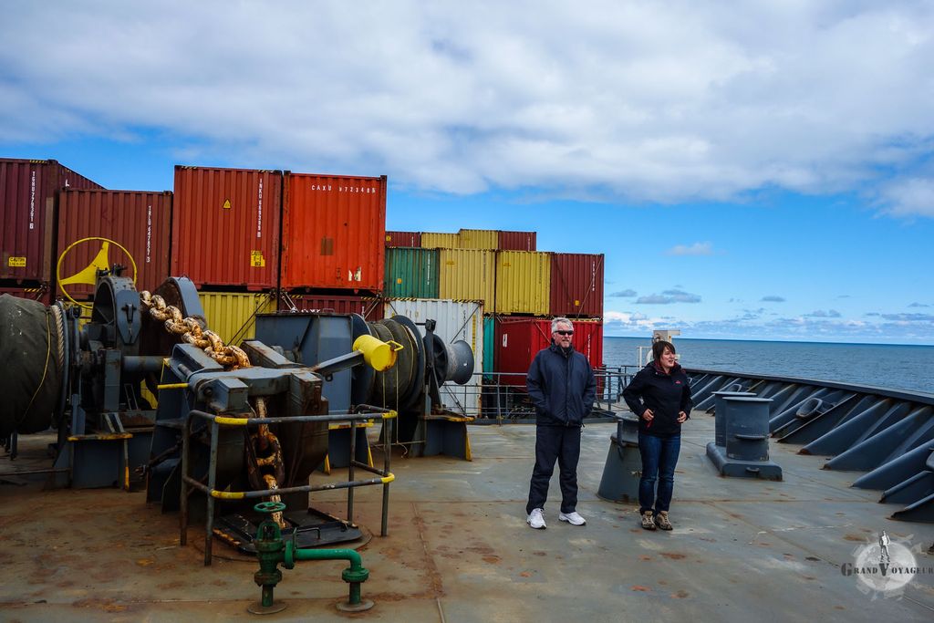 On observe le grand large. On observe le grand large.