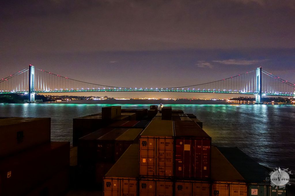 Le Verrazano Bridge garde l'entrée de New York